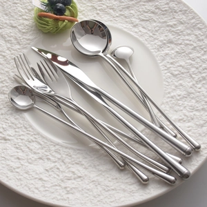 Polished silver 304 stainless steel cutlery set with modern minimalist slender handles