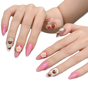 3D-Erdbeer und Blumen Press-on-Nägel mit rosa Perlmutt-Effekt und langer Stiletto-Form