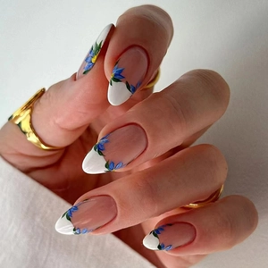 French Almond Press On Nails Blue Iris Floral Print ABS Plastic Detachable False Nail Tips For Women Elegant Simple