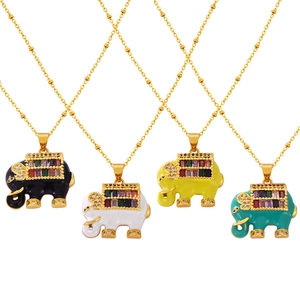 Goldene Elefanten-Halsketten mit bunten Zirkonia und Emaille in vier lebhaften Farben