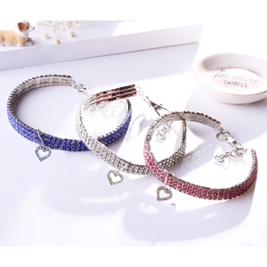 Détails de colliers pour animaux avec pendentifs en cœur, strass bleu, rose et argenté