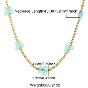 Detail showing gold butterfly pendant dimensions and necklace length measurements
