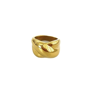 Polished chunky twisted 18K gold-plated stainless steel wide ring for women in minimalist style