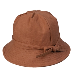 Eleganter rotbrauner Leinen-Sonnenhut für Damen mit Schleife und gesteppter Krempe