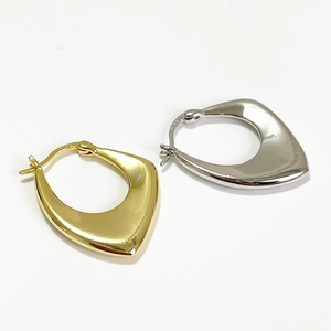 Minimalist S925 sterling silver irregular hoop earrings in gold and silver finishes