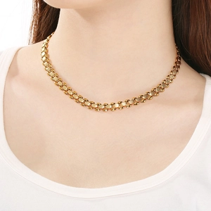18K gold plated stainless steel geometric strap chain necklace worn by model