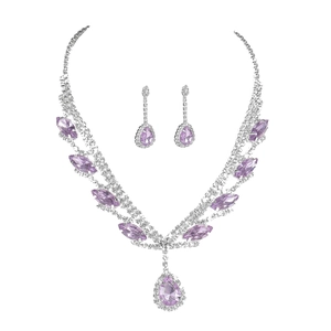 Luxuriöses Brautschmuck-Set in Silber mit lila Kristall-Halskette und Ohrringen