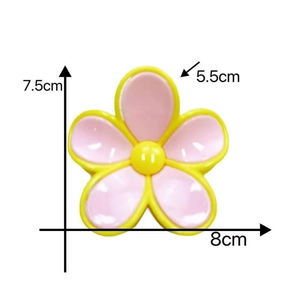 Detailed size specifications for pink plumeria hair claw with 8cm width and 7.5cm height