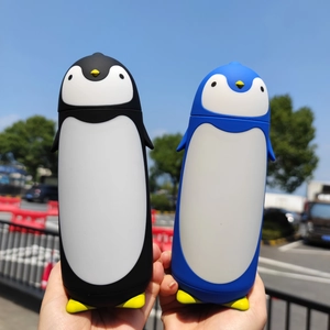 Creative penguin shaped vacuum insulated stainless steel water bottles in black and blue