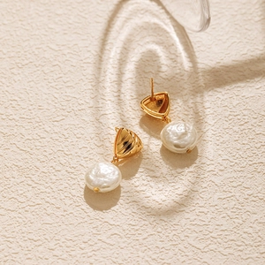French style gold plated geometric pearl earrings featuring shell design and white pearl