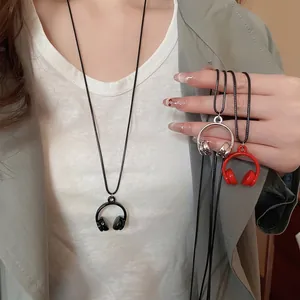 Headphone Pendant Necklace Alloy Creative Minimalist Long Sweater Chain Fashion Jewelry For Women