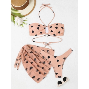 Ensemble bikini 3 pièces à motif cœurs avec paréo en tulle pour les vacances d'été