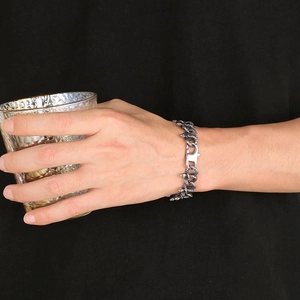 Retro snake chain bracelet for men in vintage silver stainless steel with lobster clasp