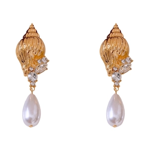 Vintage gold conch shell drop earrings with sparkling crystals and elegant white pearls