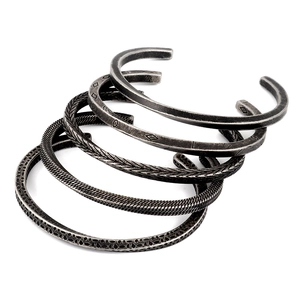 Titanium Steel Open Cuff Bangle Vintage Geometric Texture Hammered Adjustable Retro Industrial Style Jewelry For Women Men