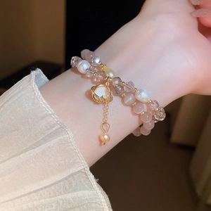 Bracelet double couche avec perles d'eau douce, œil de chat et pendentifs lune