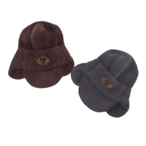 Bonnet d'hiver chaud en tricot avec cache-oreilles et visière pour le ski et plein air