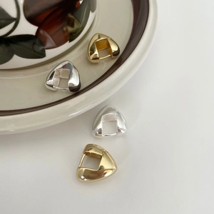 Minimalist 925 sterling silver geometric oval earrings in gold and silver finish