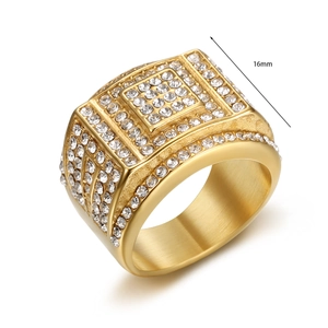 Close-up of 16mm gold hip hop ring showing detailed diamond pavé and inner brushed finish