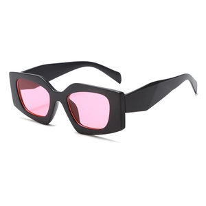 Chic kids cat-eye sunglasses with thick black frame and pink UV protection lenses