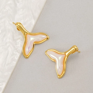 Fishtail Stud Earrings 18K Gold Plated 304 Stainless Steel With Pearlescent Resin Minimalist Whale Tail Fashion Jewelry