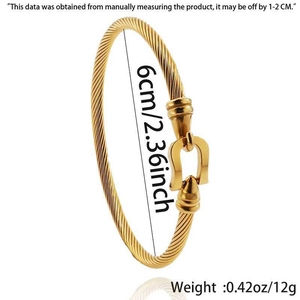 Detailed view of gold cable bracelet with buckle clasp including size and weight measurements
