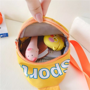 Sac bandoulière en nylon jaune pour enfants avec motif sport et intérieur pratique