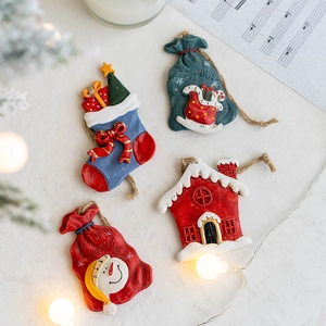 Christmas Tree Hanging Ornaments Resin Snowman Santa Sleigh House Stocking Festive Holiday Party Home Decor