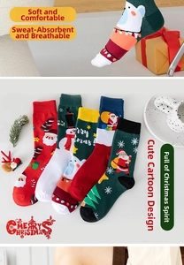 Detailed view of 5-pack Christmas socks with Santa and Reindeer patterns in gift set