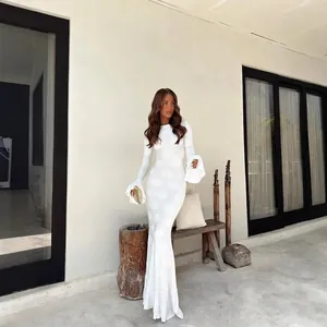 Elegant white backless dress with flare sleeves and jacquard mermaid skirt