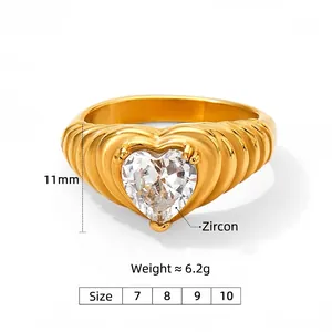 French vintage stainless steel wavy ring with heart-shaped zircon stone and gold finish