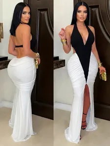 Vestito Maxi Halter Scollo A V Profondo Nero Bianco Patchwork Arricciato Spacco Alto Schiena Scoperta Bodycon Poliestere Elastan Sexy
