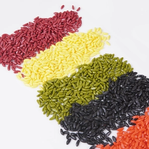 Bunte realistische PVC Reismodell Körnchen in fünf Farben für DIY Lebensmittel Requisiten