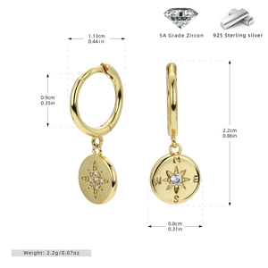 Macro view of S925 sterling silver star compass earrings with zircon and dimensions