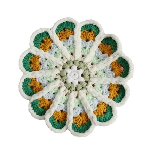 Handmade crochet gradient flower coaster with colorful cotton yarn for table decor