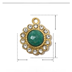 Macro view of gold stainless steel pendant with green natural stone and 14x12mm dimensions