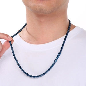 Collana a corda intrecciata blu in acciaio inossidabile con chiusura girevole