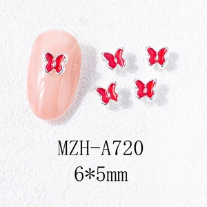 Macro de breloques papillon rouges 6x5mm pour ongles avec bords en métal argenté et émail