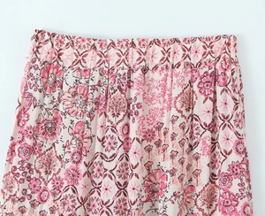 Detail of elastic waistband and floral geometric print on chiffon casual skirt