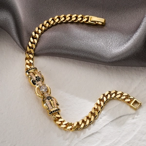 Luxurious gold-plated leopard cuban link bracelet featuring sparkling zircon stones