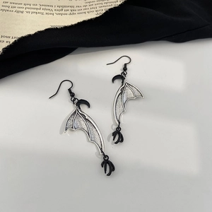 Gothic bat wing earrings with black talons in vintage silver for Halloween jewelry