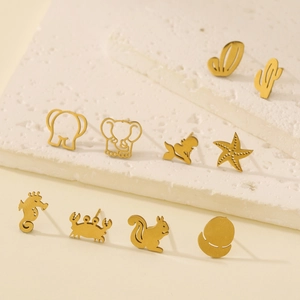 18k gold-plated stainless steel animal stud earrings set with sea star and elephant