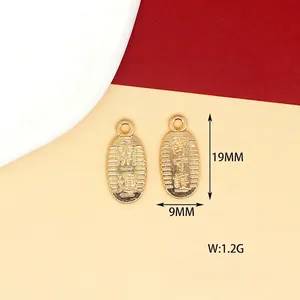 Détail du pendentif en alliage d'or 19 mm avec gravure Omamori et kanji de chance