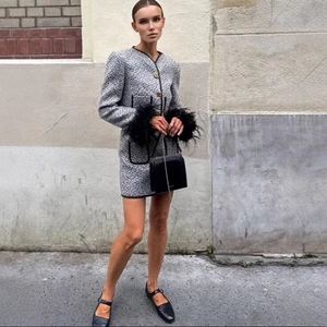 Women Tweed Crop Jacket And Mini Skirt Elegant Socialite Outfit Feather Cuffs Golden Buttons Light Grey Style