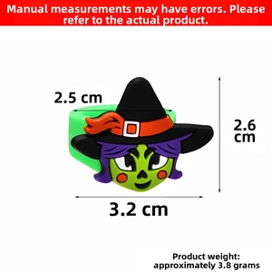 Close-up of cute Halloween ghost ring with detailed dimensions and weight measurement