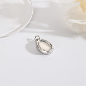 Polished silver oval pendant with top link loop, 18k plated metal DIY jewelry accessory