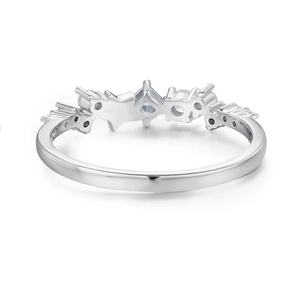 Elegant s925 silver star ring featuring blue zircon crown design on white background