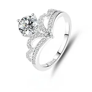 Close-up of S925 sterling silver crown ring showing fine craftsmanship and S925 engraving