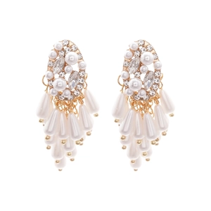 Elegant gold drop earrings with oval pearls, rhinestones and cascading pearl tassels