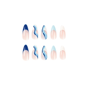Unghie finte a mandorla lunghe con motivo a onde blu e bianche e design French Tip